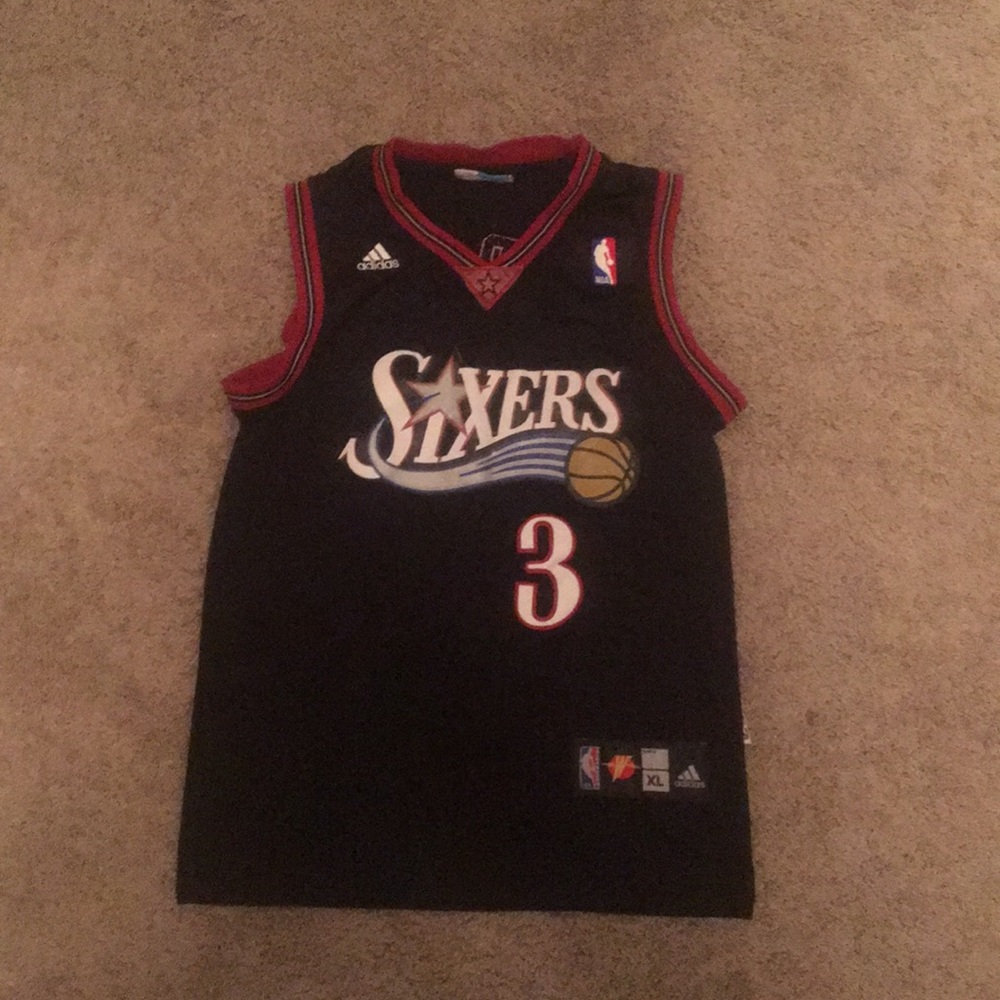 Allen Iverson Sixer’s Jersey